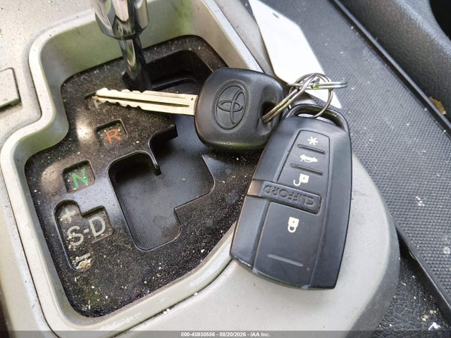 Продажа на аукционе авто 2007 Toyota Tundra Sr5 V8, vin: 5TFRV54147X025817, номер лота: 45930556