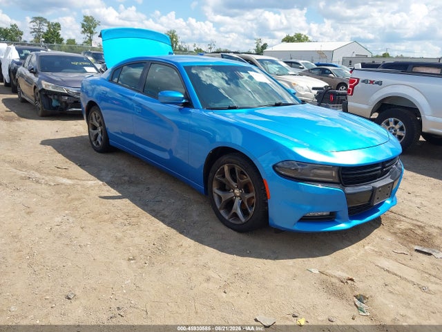 45930585 :رقم المزاد ، 2C3CDXHG8FH902965 vin ، 2015 Dodge Charger Sxt مزاد بيع