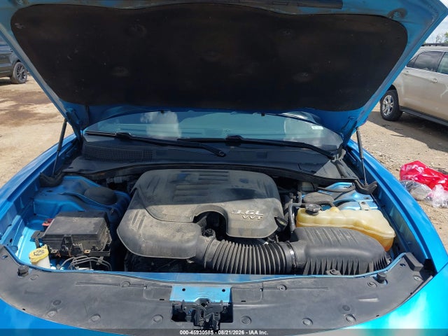 45930585 :رقم المزاد ، 2C3CDXHG8FH902965 vin ، 2015 Dodge Charger Sxt مزاد بيع