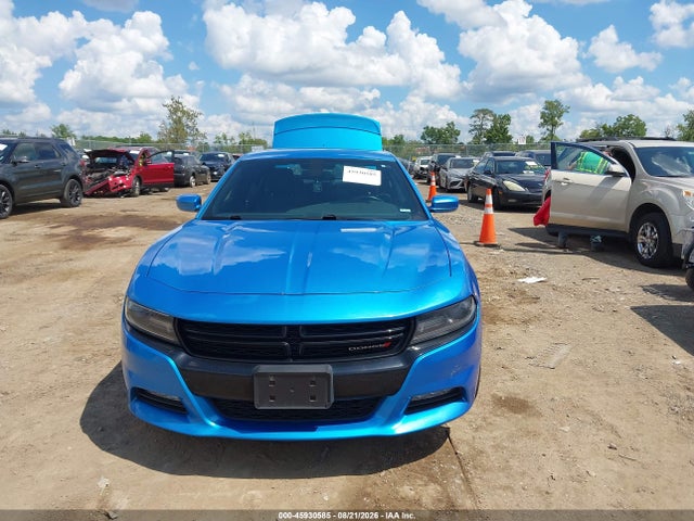 45930585 :رقم المزاد ، 2C3CDXHG8FH902965 vin ، 2015 Dodge Charger Sxt مزاد بيع