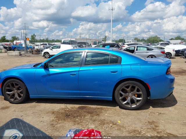 45930585 :رقم المزاد ، 2C3CDXHG8FH902965 vin ، 2015 Dodge Charger Sxt مزاد بيع