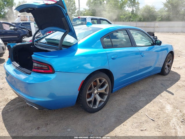 45930585 :رقم المزاد ، 2C3CDXHG8FH902965 vin ، 2015 Dodge Charger Sxt مزاد بيع