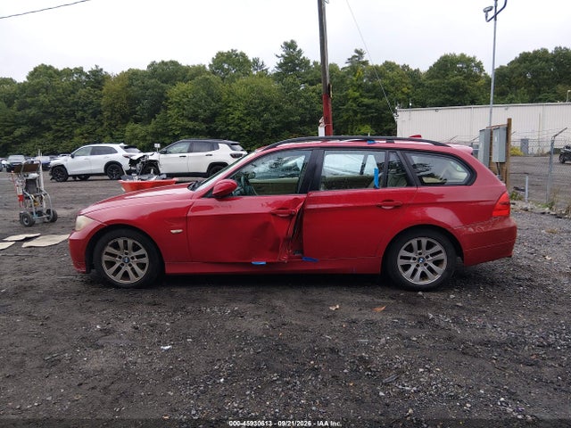 2007 Bmw 328xi მანქანა იყიდება აუქციონზე, vin: WBAVT73537FZ35272, აუქციონის ნომერი: 45930613