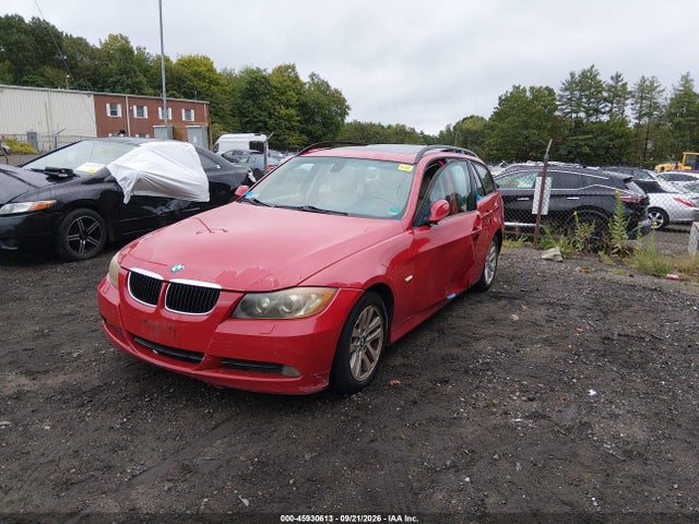 2007 Bmw 328xi მანქანა იყიდება აუქციონზე, vin: WBAVT73537FZ35272, აუქციონის ნომერი: 45930613