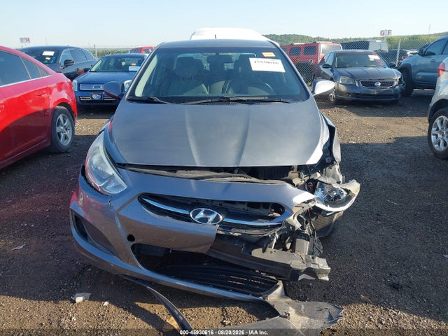 2015 Hyundai Accent Gls მანქანა იყიდება აუქციონზე, vin: KMHCT4AE3FU806739, აუქციონის ნომერი: 45930616