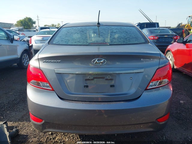 2015 Hyundai Accent Gls მანქანა იყიდება აუქციონზე, vin: KMHCT4AE3FU806739, აუქციონის ნომერი: 45930616