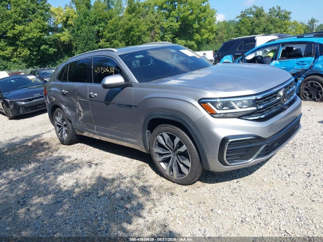 2022 Volkswagen Atlas Cross Sport 3.6l V6 Sel Premium R-line მანქანა იყიდება აუქციონზე, vin: 1V2FE2CA0NC201123, აუქციონის ნომერი: 45930639