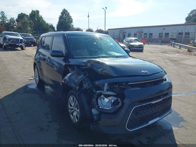 Auction sale of the 2020 Kia Soul Lx, vin: KNDJ23AU2L7095576, lot number: 45930644