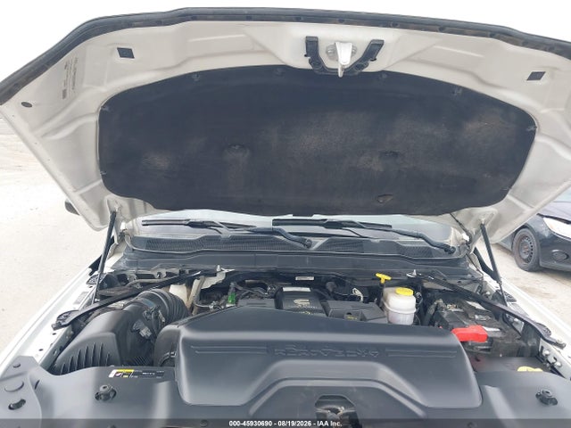45930690 :رقم المزاد ، 3C63RRHL9NG152455 vin ، 2022 Ram 3500 Big Horn  4x4 8' Box مزاد بيع