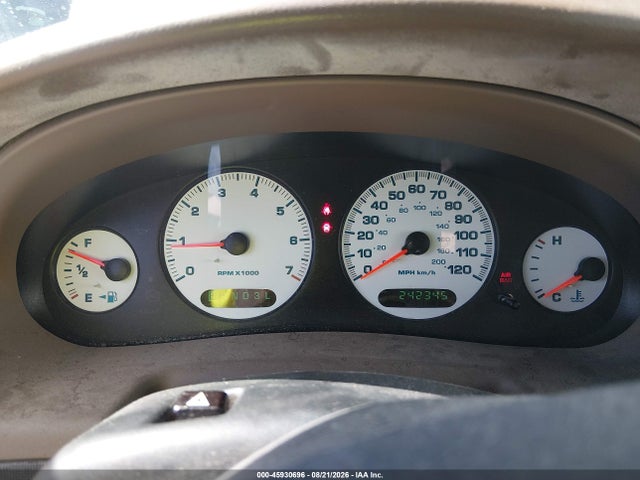 45930696 :رقم المزاد ، 2B3HD46RX1H692240 vin ، 2001 Dodge Intrepid Se مزاد بيع