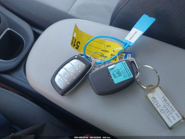 45930704 :رقم المزاد ، KMHC65LC5LU219768 vin ، 2020 Hyundai Ioniq Hybrid Blue مزاد بيع