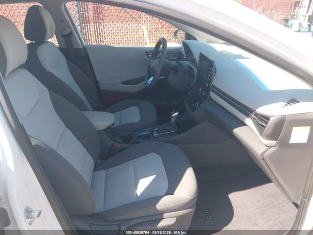 KMHC65LC5LU219768 Hyundai Ioniq Hybrid Blue