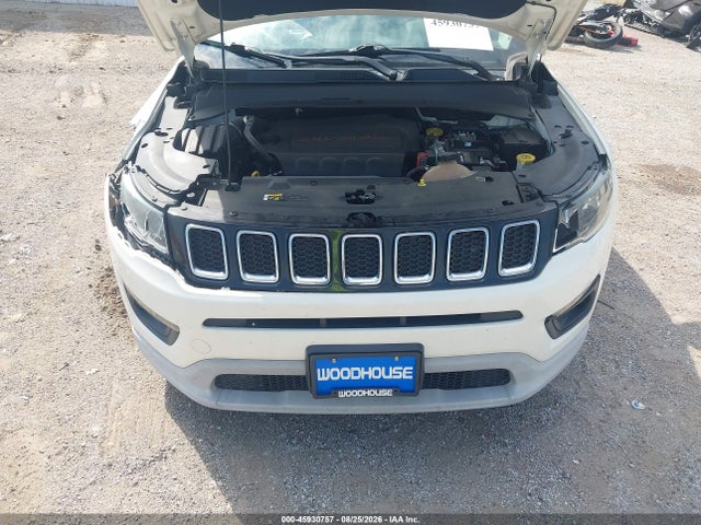 Продаж на аукціоні авто 2019 Jeep Compass Latitude 4x4, vin: 3C4NJDBB7KT836242, номер лоту: 45930757