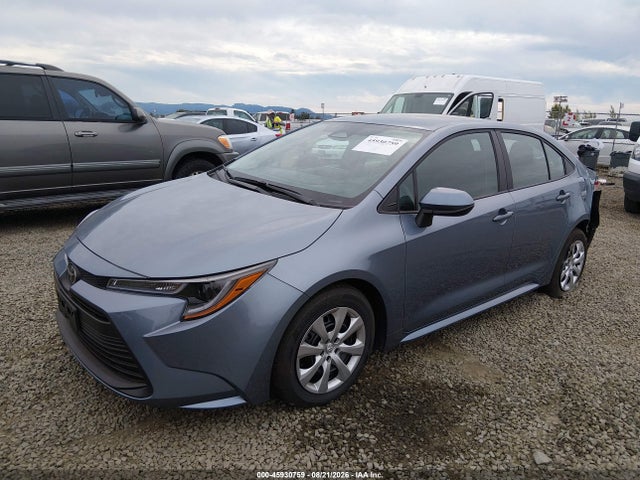 Toyota COROLLA LE 2026 5YFB4MDE2TP441004 Image 2