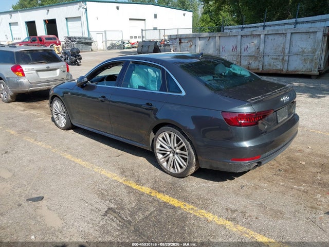 2017 Audi A4 Prestige მანქანა იყიდება აუქციონზე, vin: WAUFNAF44HN071614, აუქციონის ნომერი: 45930786
