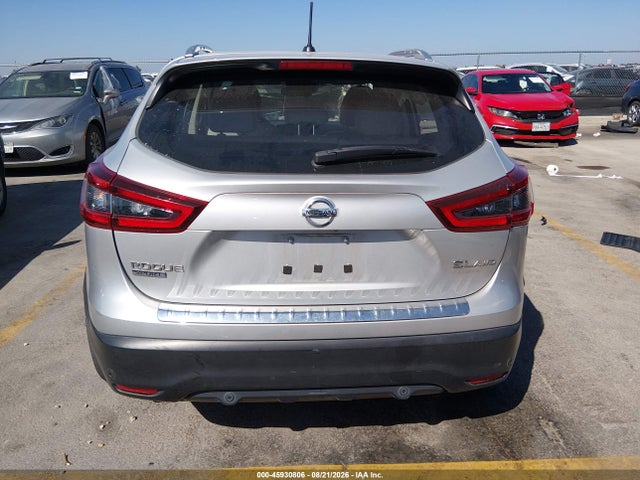 45930806 :رقم المزاد ، JN1BJ1CW3LW364171 vin ، 2020 Nissan Rogue Sport Sl Awd Xtronic Cvt مزاد بيع