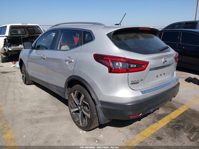 45930806 :رقم المزاد ، JN1BJ1CW3LW364171 vin ، 2020 Nissan Rogue Sport Sl Awd Xtronic Cvt مزاد بيع