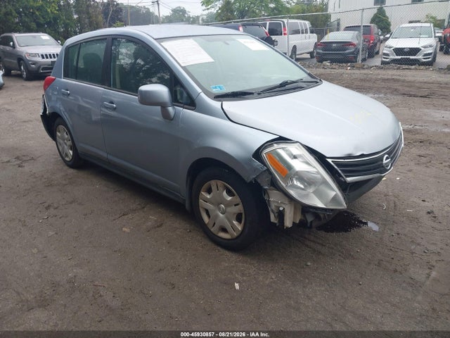 2011 Nissan Versa 1.8s მანქანა იყიდება აუქციონზე, vin: 3N1BC1CP8BL374685, აუქციონის ნომერი: 45930857