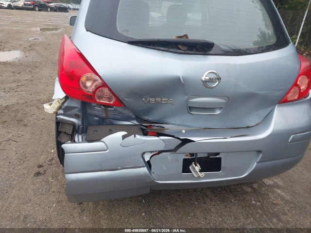 2011 Nissan Versa 1.8s მანქანა იყიდება აუქციონზე, vin: 3N1BC1CP8BL374685, აუქციონის ნომერი: 45930857