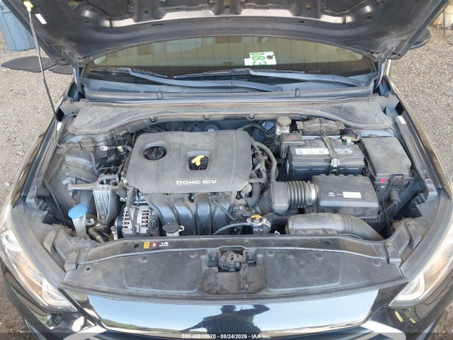 Hyundai ELANTRA SE 2017 KMHD74LF2HU127045 Image 10