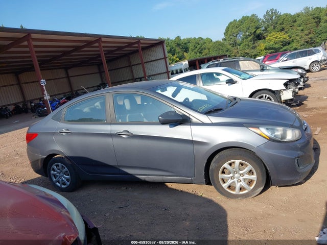 Продажа на аукционе авто 2013 Hyundai Accent Gls, vin: KMHCT4AE2DU357759, номер лота: 45930887