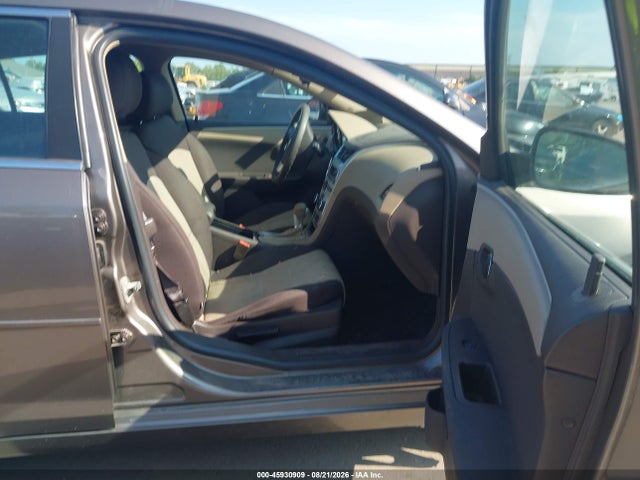 Продажа на аукционе авто 2011 Chevrolet Malibu Ls, vin: 1G1ZB5E12BF111948, номер лота: 45930909
