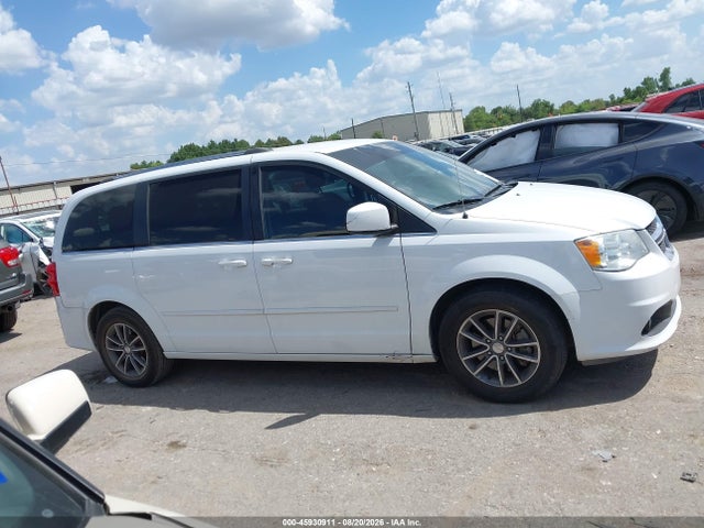 45930911 :رقم المزاد ، 2C4RDGCG8HR730852 vin ، 2017 Dodge Grand Caravan Sxt مزاد بيع