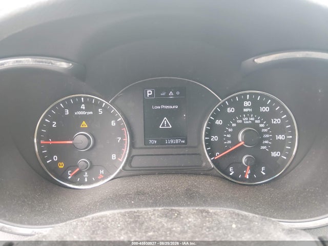 45930927 :رقم المزاد ، 3KPFL4A75HE071539 vin ، 2017 Kia Forte Lx مزاد بيع