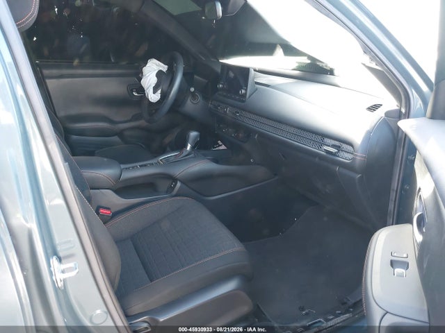 Продажа на аукционе авто 2025 Honda Hr-v 2wd Sport, vin: 3CZRZ1H54SM702898, номер лота: 45930933