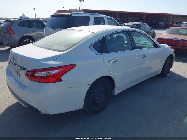 2017 Nissan Altima 2.5/2.5 S/2.5 Sl/2.5 Sr/2.5 Sv მანქანა იყიდება აუქციონზე, vin: 1N4AL3AP7HN306237, აუქციონის ნომერი: 45930946