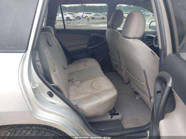45930953 :رقم المزاد ، 2T3ZF4DV2BW087692 vin ، 2011 Toyota Rav4 مزاد بيع