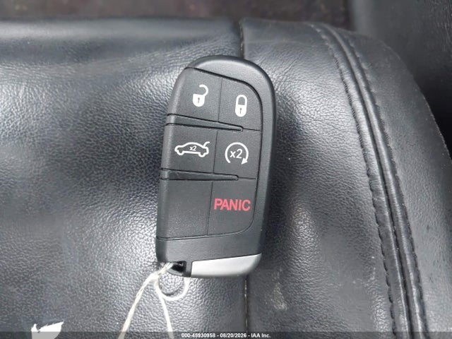 45930958 :رقم المزاد ، 1C4RJFBG8NC165317 vin ، 2022 Jeep Grand Cherokee Wk Limited 4x4 مزاد بيع