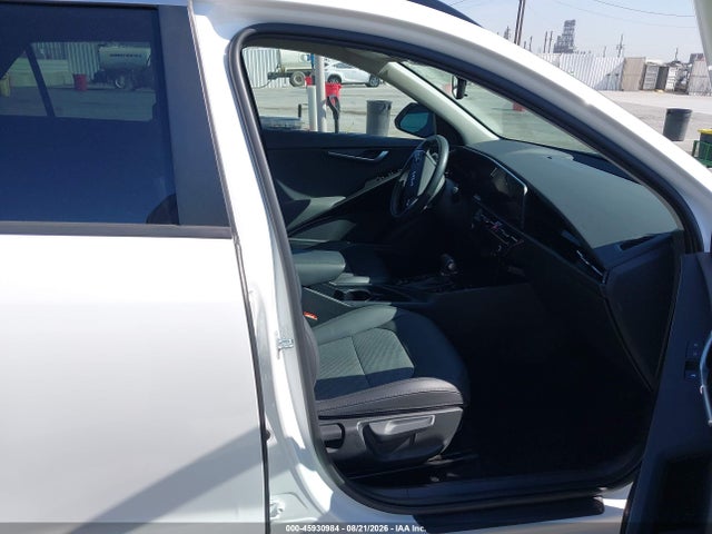 KIA NIRO EX 2023 KNDCR3LE4P5078144 Image 5