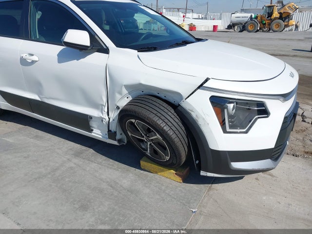 KIA NIRO EX 2023 KNDCR3LE4P5078144 Image 6