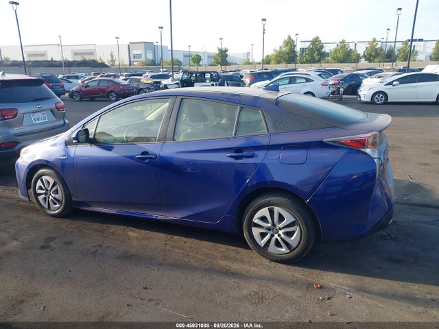 Toyota Prius Two Eco 2016 JTDKARFU7G3507751 Image 14