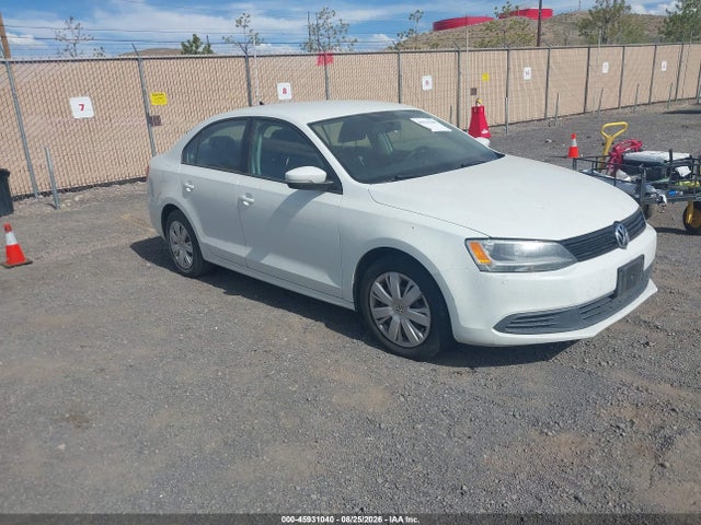 45931040 :رقم المزاد ، 3VWD17AJ0EM424584 vin ، 2014 Volkswagen Jetta 1.8t Se مزاد بيع