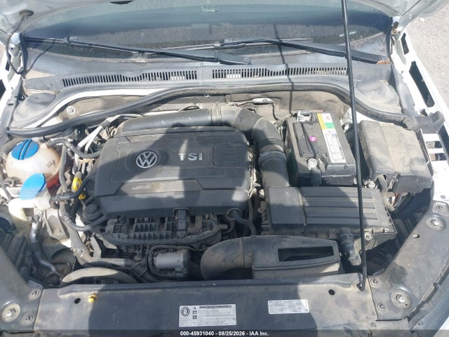 45931040 :رقم المزاد ، 3VWD17AJ0EM424584 vin ، 2014 Volkswagen Jetta 1.8t Se مزاد بيع