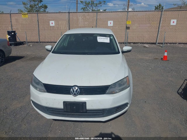45931040 :رقم المزاد ، 3VWD17AJ0EM424584 vin ، 2014 Volkswagen Jetta 1.8t Se مزاد بيع