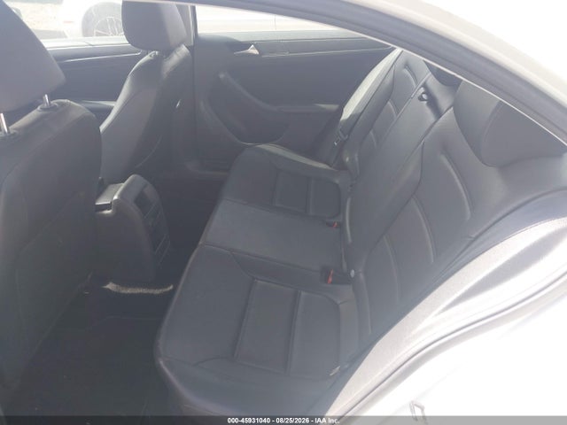 45931040 :رقم المزاد ، 3VWD17AJ0EM424584 vin ، 2014 Volkswagen Jetta 1.8t Se مزاد بيع