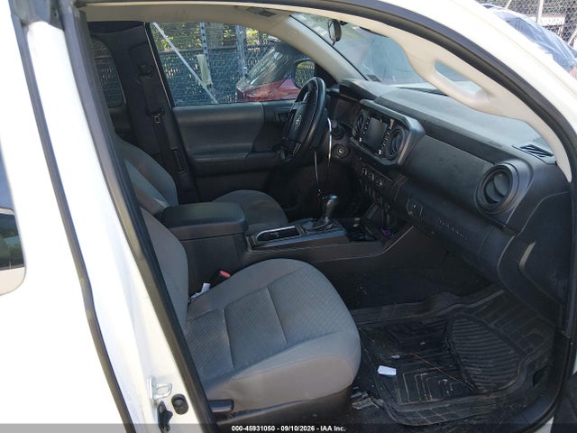 2021 Toyota Tacoma Sr მანქანა იყიდება აუქციონზე, vin: 3TYRX5GN1MT011131, აუქციონის ნომერი: 45931050