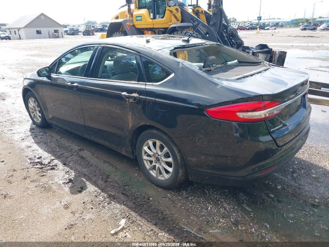 Продажа на аукционе авто 2018 Ford Fusion S, vin: 3FA6P0G77JR195112, номер лота: 45931065