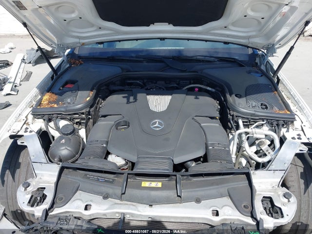 WDDZF6GB0JA448479 Mercedes-Benz E 400 4matic
