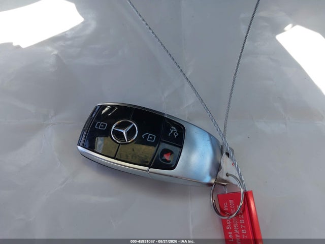 WDDZF6GB0JA448479 Mercedes-Benz E 400 4matic