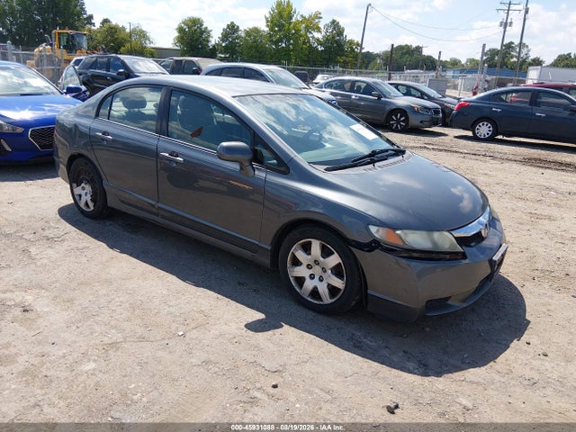 Продажа на аукционе авто 2010 Honda Civic Lx, vin: 2HGFA1F52AH302808, номер лота: 45931088