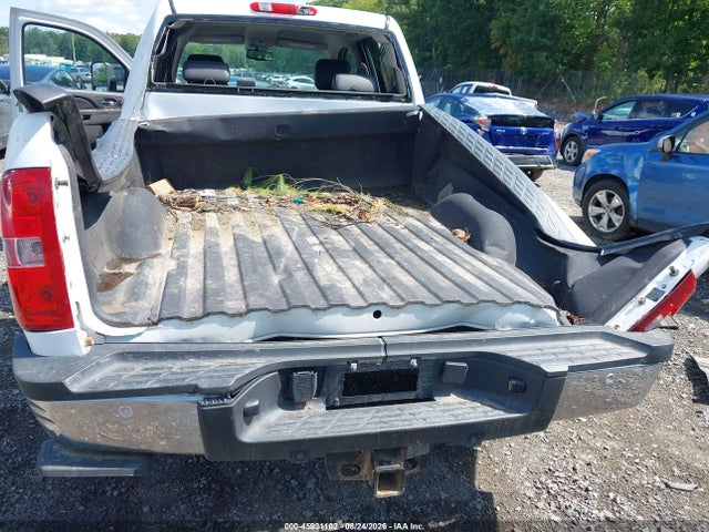45931102 :رقم المزاد ، 1GC4K1C85BF185195 vin ، 2011 Chevrolet Silverado 3500hd Ltz مزاد بيع