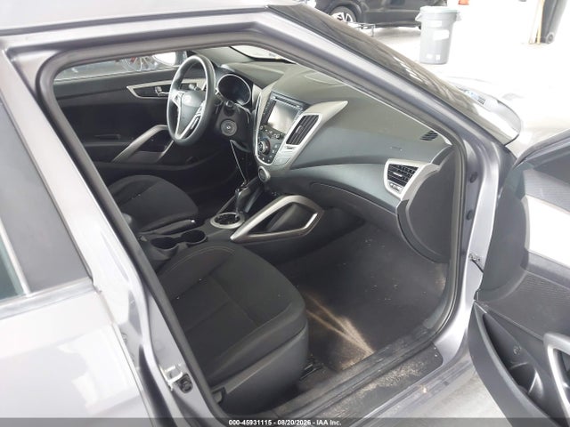 Продажа на аукционе авто 2016 Hyundai Veloster, vin: KMHTC6AD0GU276993, номер лота: 45931115