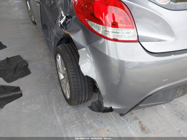 Продажа на аукционе авто 2016 Hyundai Veloster, vin: KMHTC6AD0GU276993, номер лота: 45931115