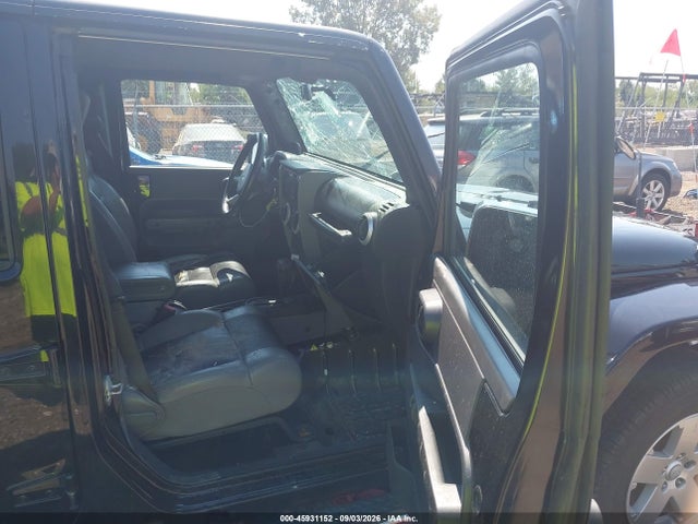 45931152 :رقم المزاد ، 1J4HA5H14AL221993 vin ، 2010 Jeep Wrangler Unlimited Sahara مزاد بيع