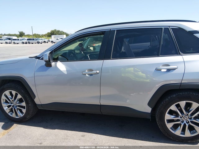 2019 Toyota Rav4 Xle Premium მანქანა იყიდება აუქციონზე, vin: JTMA1RFV3KD521962, აუქციონის ნომერი: 45931159