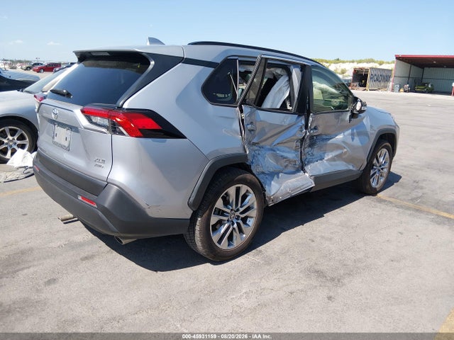 2019 Toyota Rav4 Xle Premium მანქანა იყიდება აუქციონზე, vin: JTMA1RFV3KD521962, აუქციონის ნომერი: 45931159